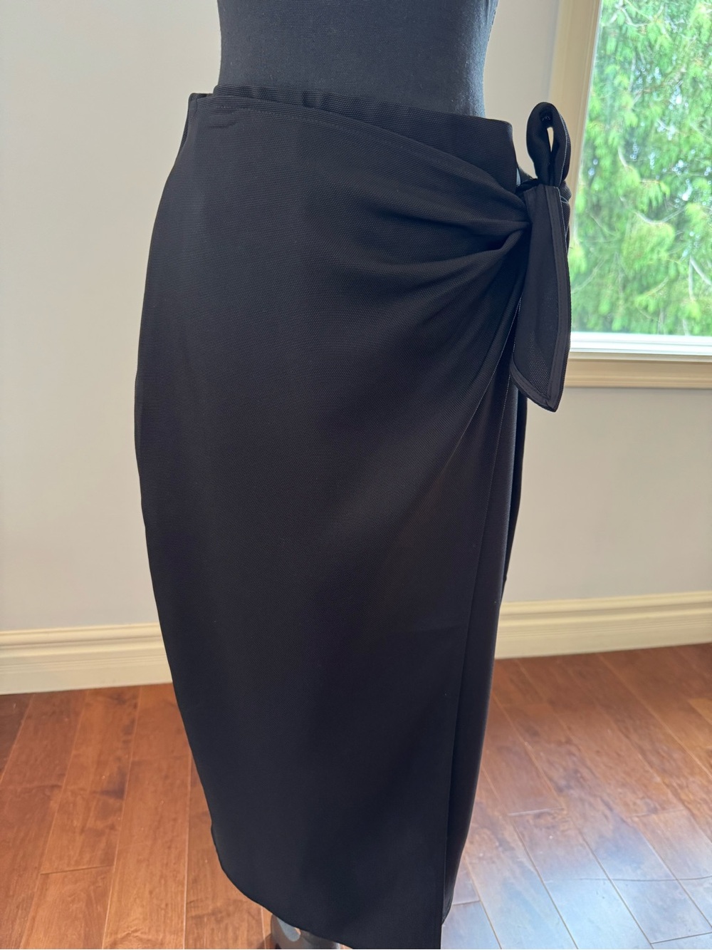 Babaton Black Wrap-Style Pencil Skirt with Side Tie - Picture 3 of 4